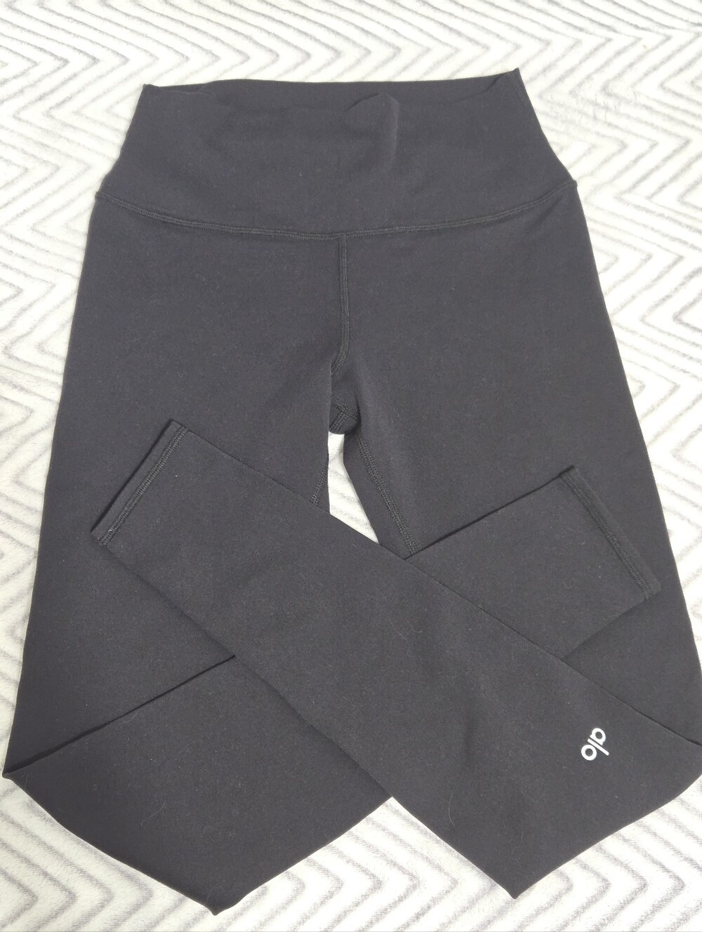 Alo Yoga Black Leggings M